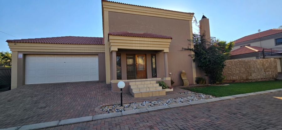 3 Bedroom Property for Sale in Doringkruin North West